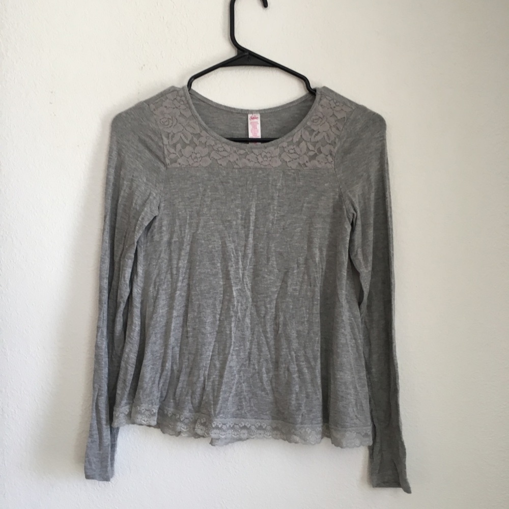 Gray long sleeved floral front shirt